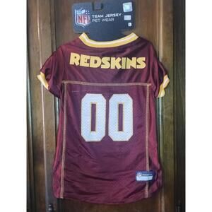 Washington Redskins dog team jersey size large